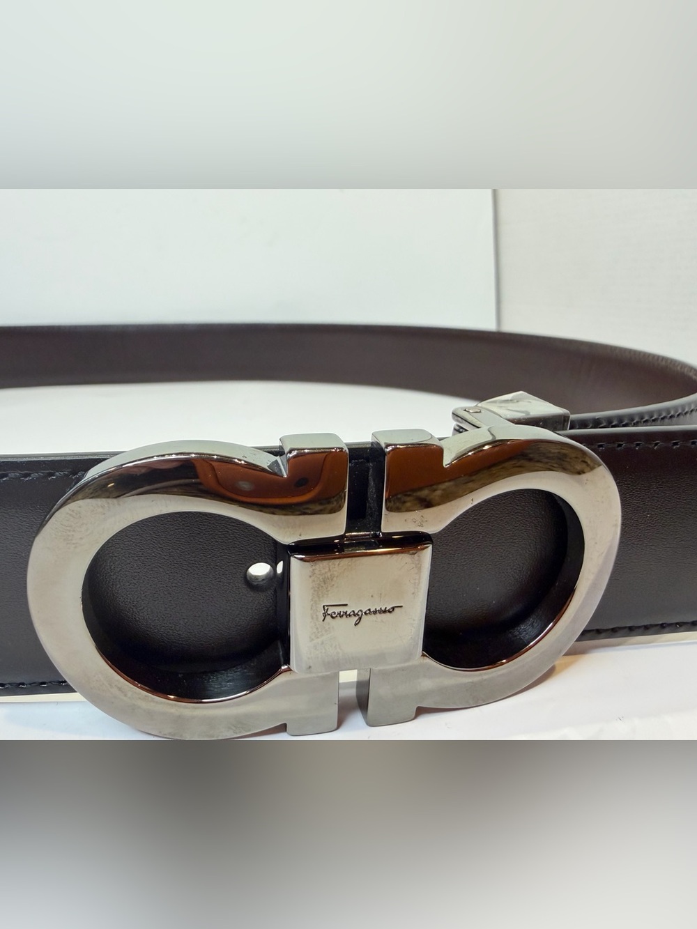 Ferragamo Men's Reversible Leather Double adjustable Gancini belt - Picture 10 of 16